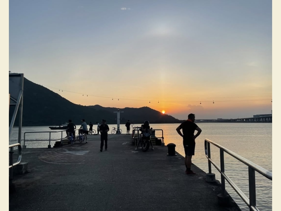 【 馬 灣 涌 的 童 年 聲 音 】🌊今年六月，「清涌覺樂」舉辦了四節組織者培訓，各個小組於近日開始執行早前定下的大大小小計劃，包括落區進行街訪、招募試玩者、設計具體活動內容等等，雖然費時 (4)